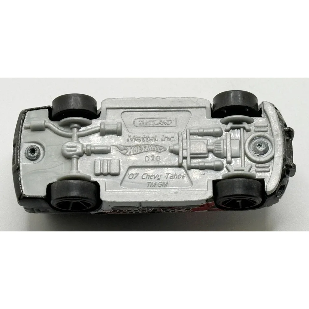 Hot‎ Wheels 07 Chevy Tahoe Collectible Diecast Highway Patrol Car